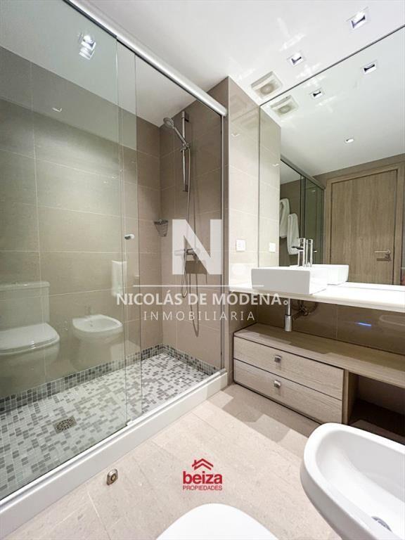Apartamento de 2 dormitorios en suite, amplio en venta en B