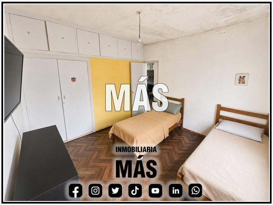 Venta Casa Cochera Cerrito Montevideo iMas.uy MA...
