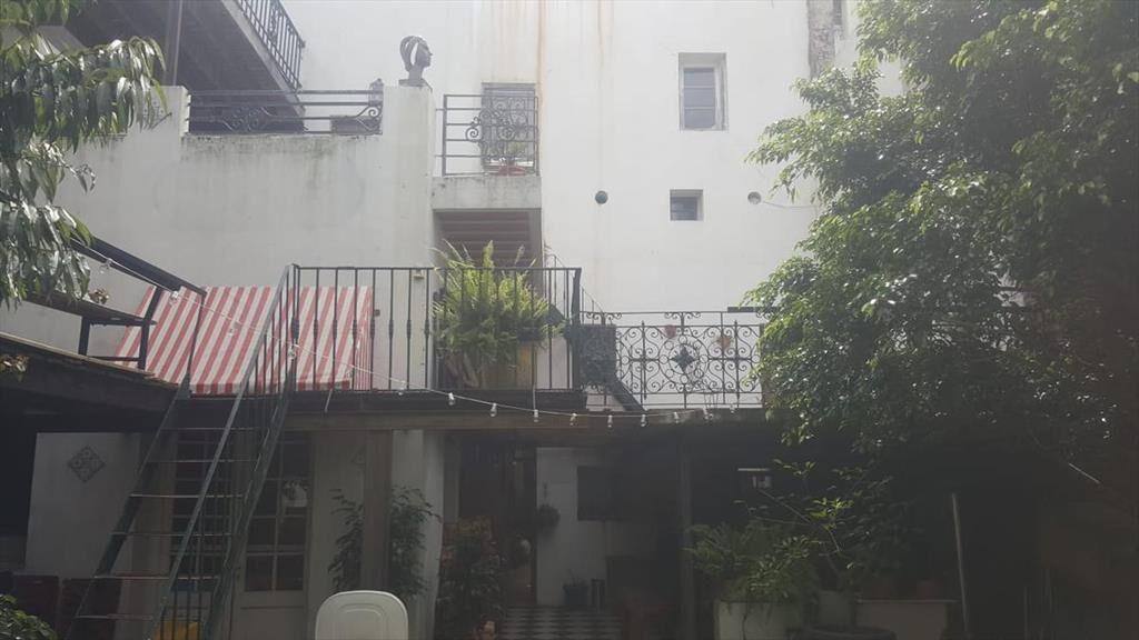 Maldonado y Andes, 620 m2 construídos, excelente estado, 10