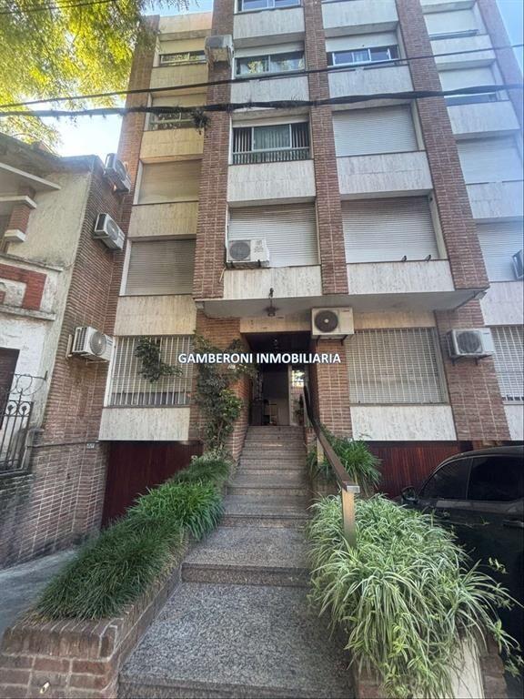 Muy buen apartamento en Parque Batlle. Se vende alquilado.