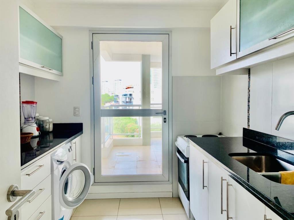 apartamento en zona de Aidy Grill, con parrillero propio