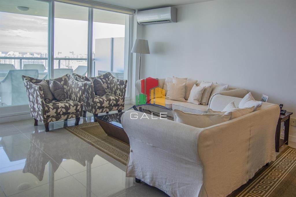 Departartamento de 3 dormitorios en venta en One