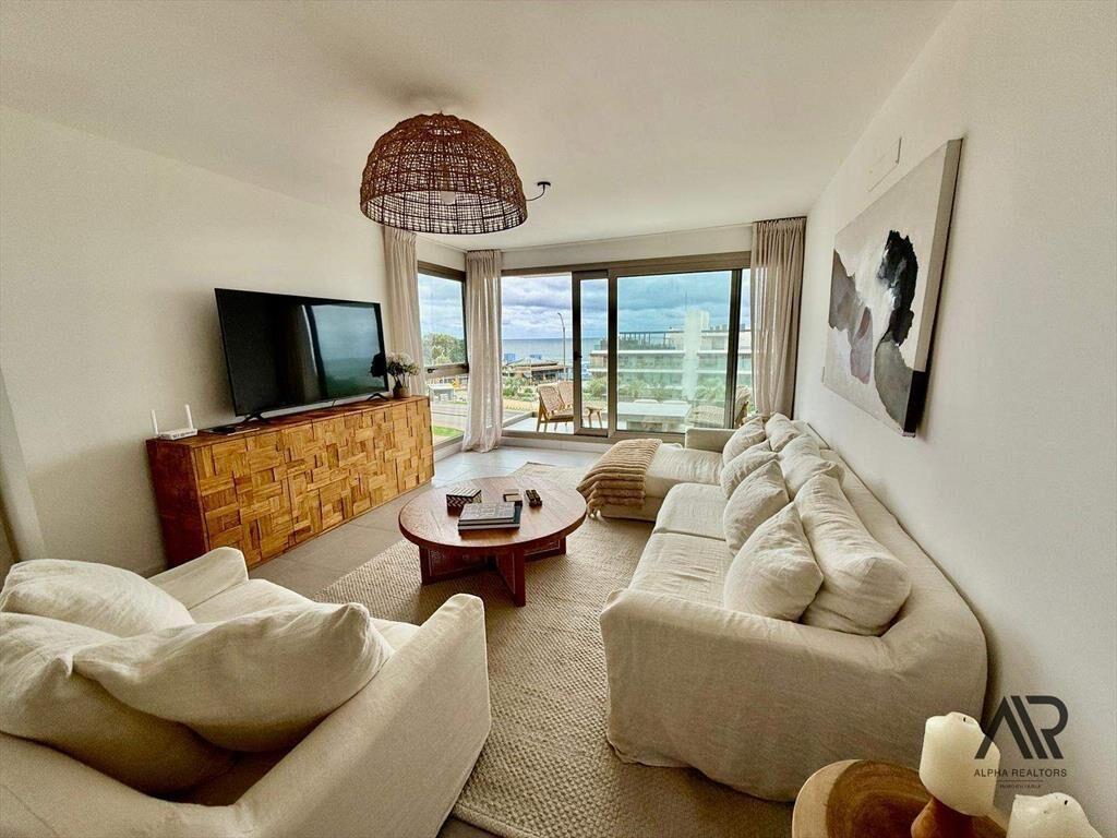 Apartamento en venta c/ cochera en Manantiales
