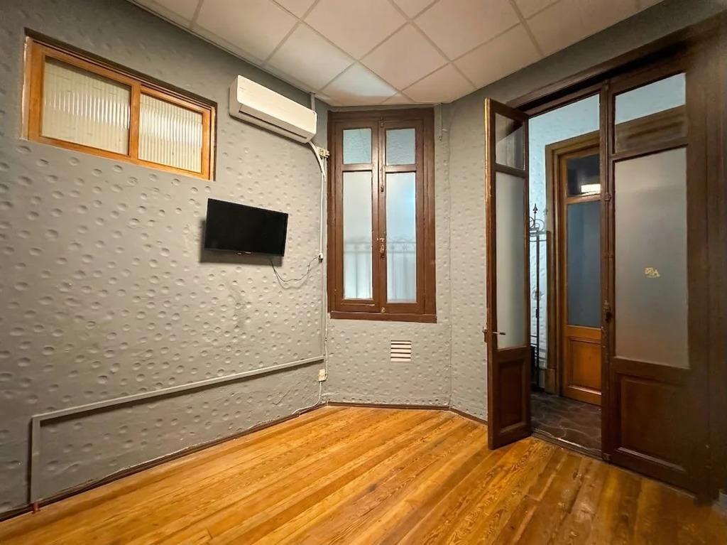 Venta de casa de 6 dormitorios en Cordón