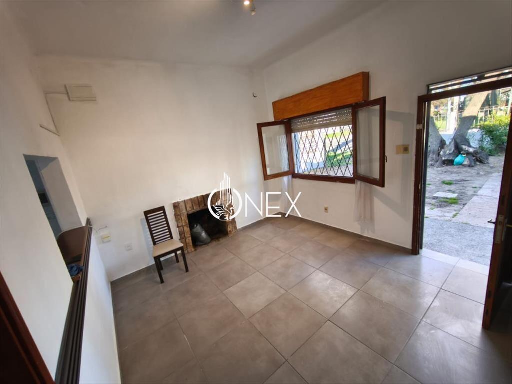 ONEX VENDE CASA EN COLON REMODELADA