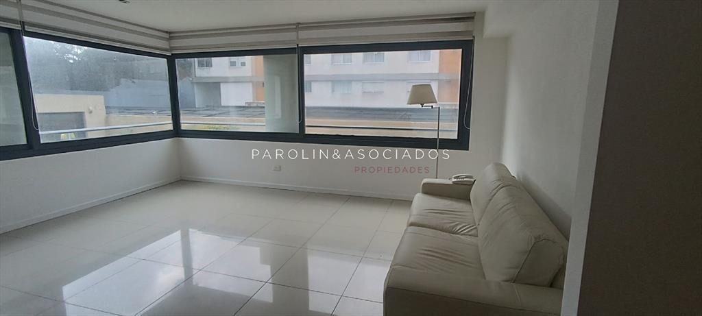 Apartamento en venta de 3 dormitorios en Torres