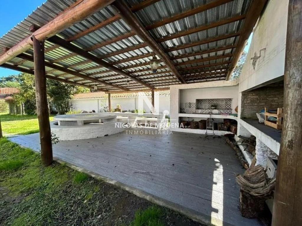 Hermosa casa en zona San Rafael en alquiler
