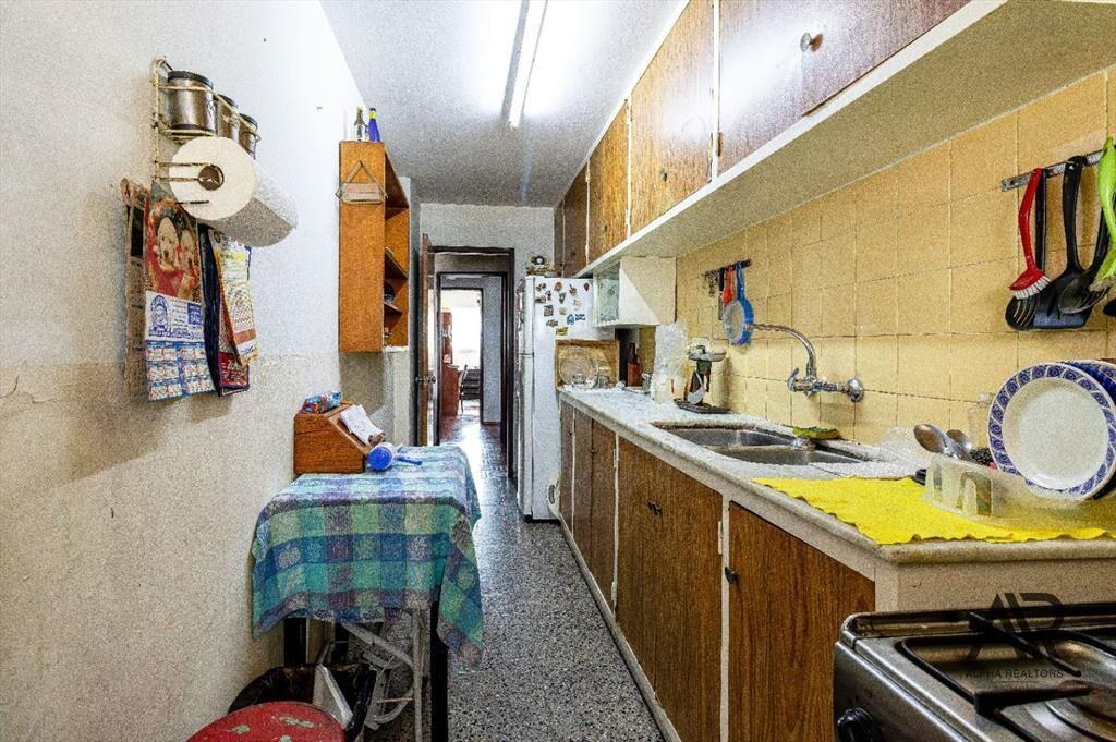 Apartamento en venta c/ cochera en Parque Batlle
