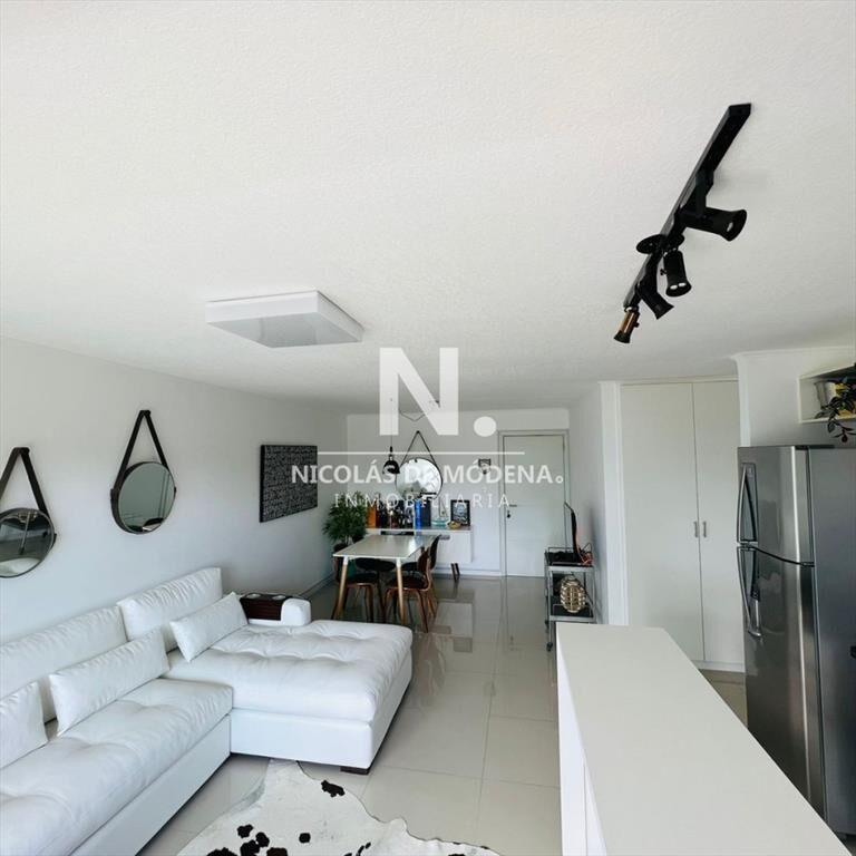 Departamento de 1 dormitorio en venta en Aidy Grill , Punta
