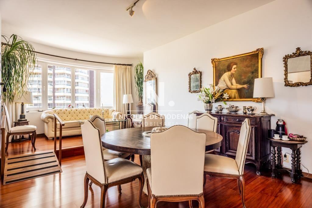 Vende Apartamento en Península - Punta del Este