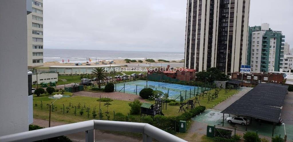 Apartamento en venta de 2 dormitorios en Torre