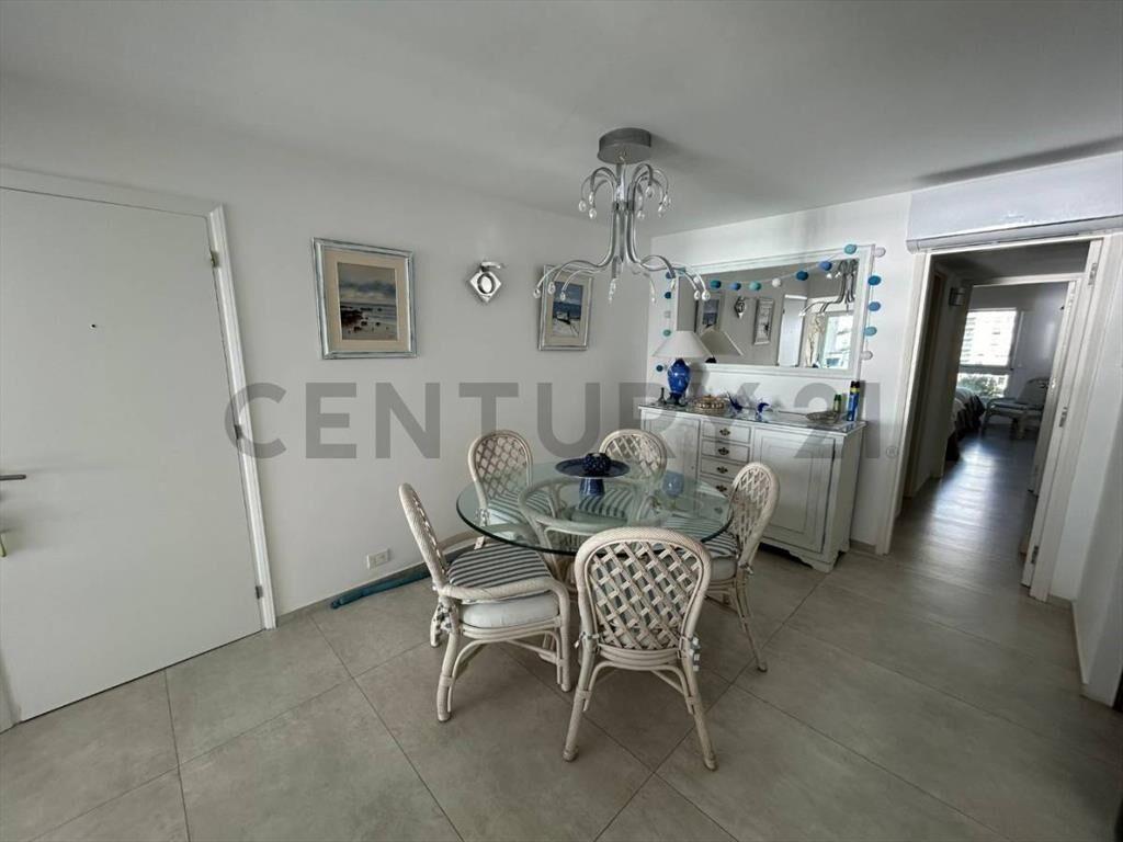 Apartamento De 3 Dormitorios En Alquiler Temporal, Inver...
