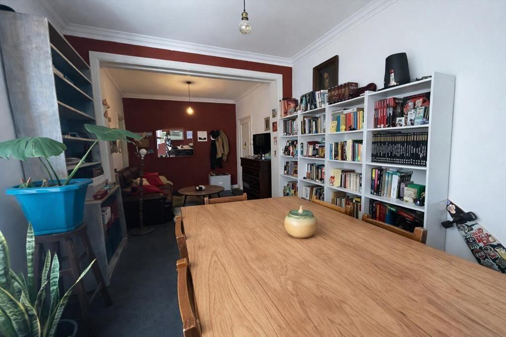 Venta apartamento 3 dormitorios con balcón. Tres Cruces (Al