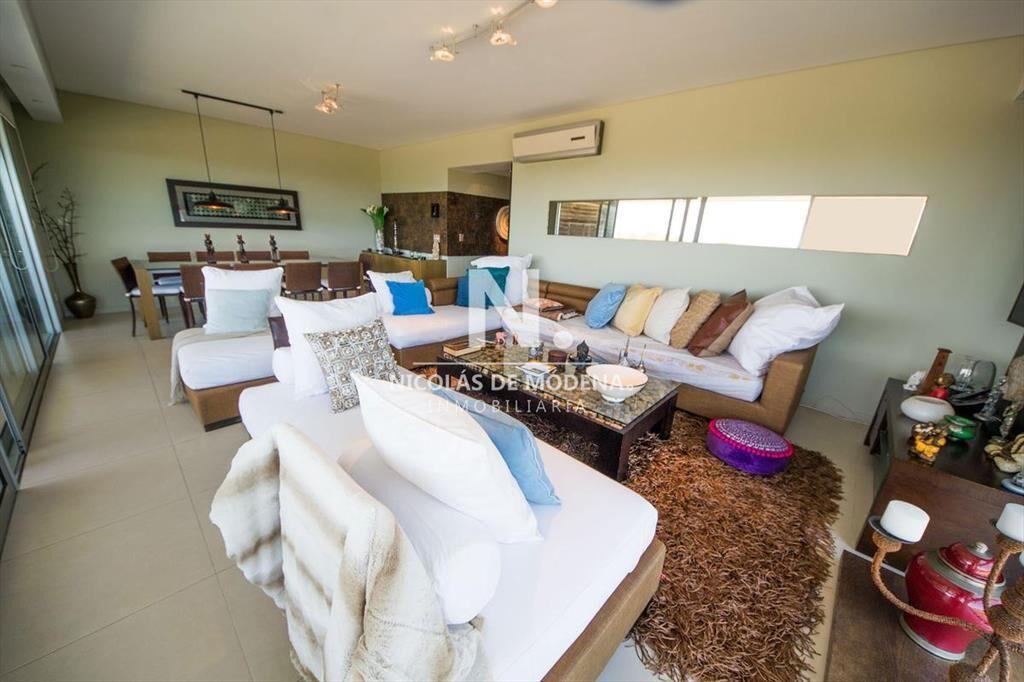 Departamento en venta frente al mar, 4 Playa