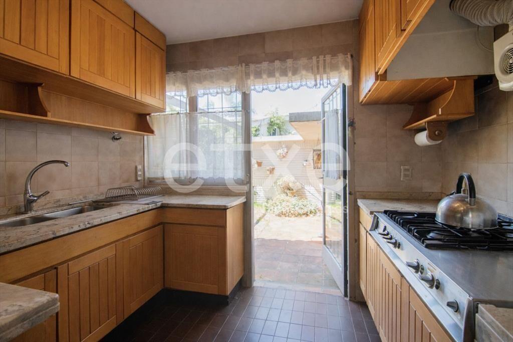 Casa en venta en el limite de Carrasco y Punta Gorda...
