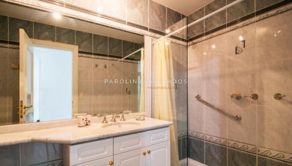 Departamento de 3 Dormitorios en Coral Tower, del