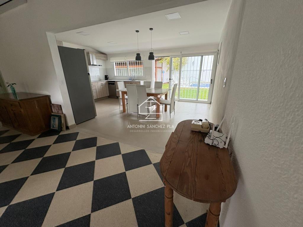 Alquiler anual casa de 3 dormitorios en Mansa,