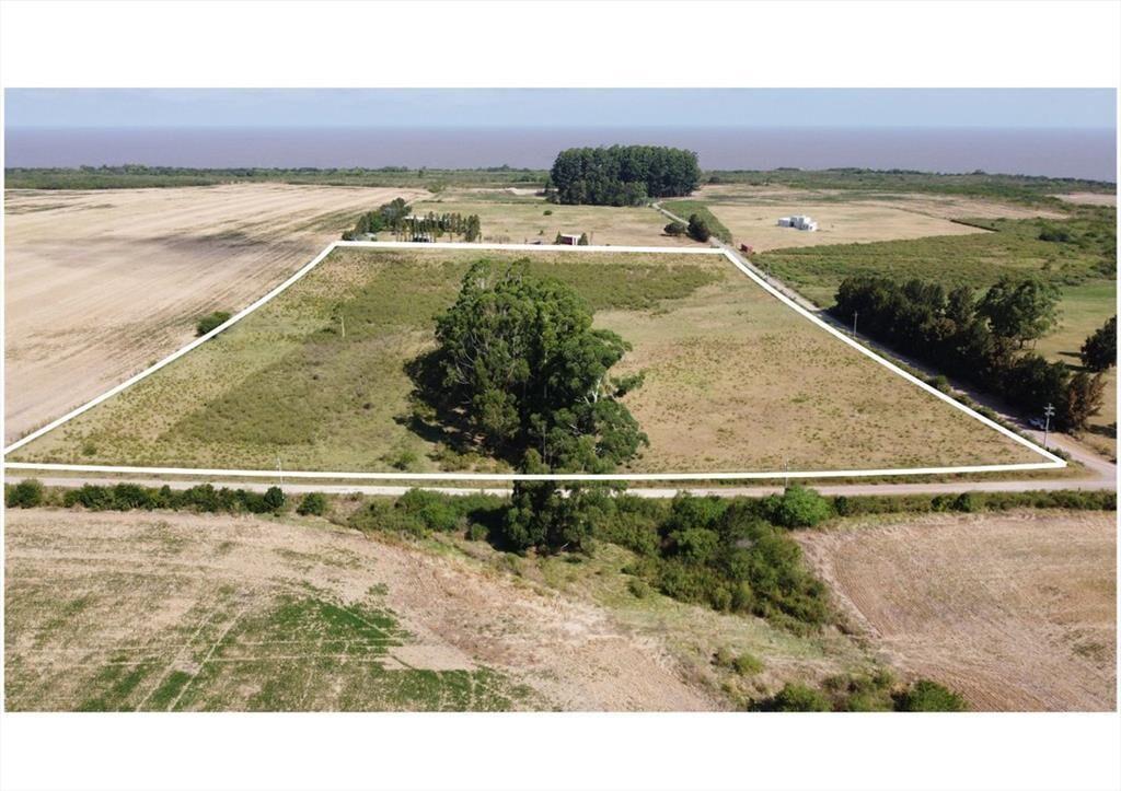 Terreno en VENTA, playa Matamora excelente esquina