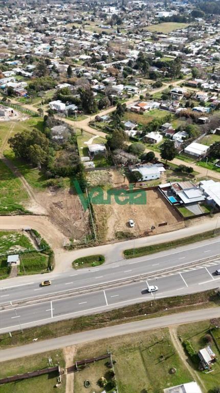 Venta terreno frente ruta 101 by pass de pando