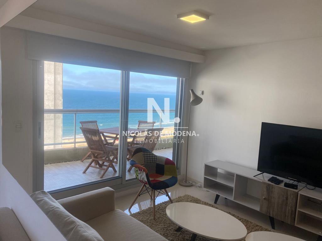 Vende apartamento de 2 dormitorios en Brava, del