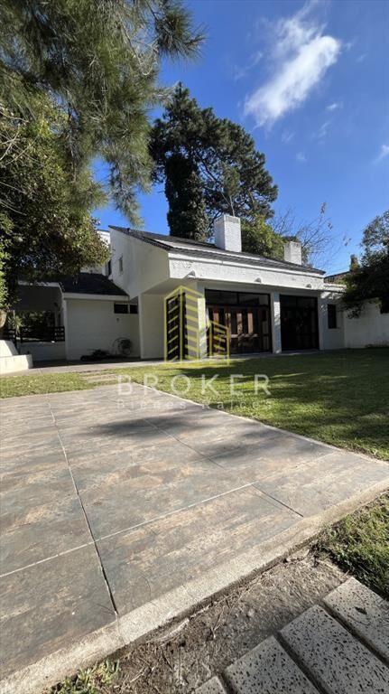 Venta Casa PH con Piscina Climatizada Playa Mansa