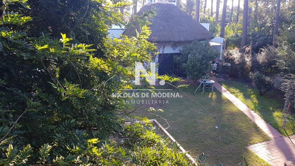 Casa en Altos del Pinar - Maldonado