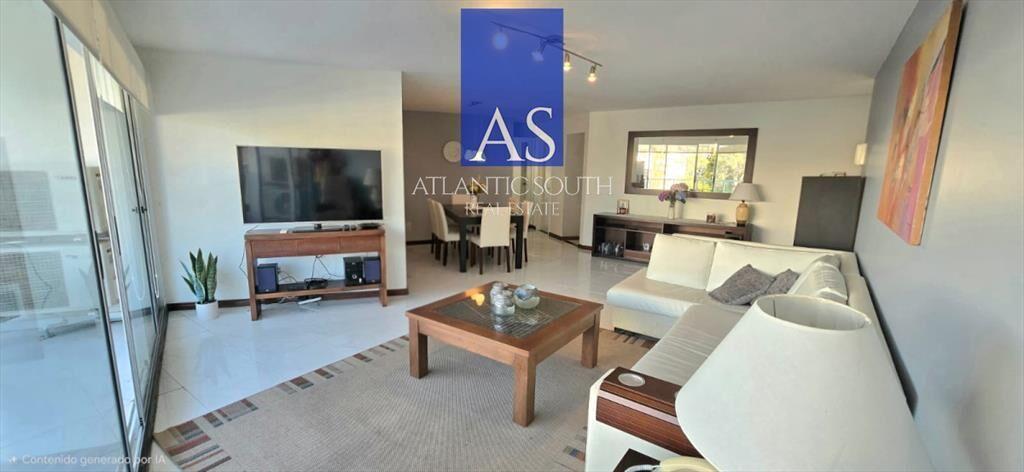 Apartamento 3 dormitorios frente al mar Playa con