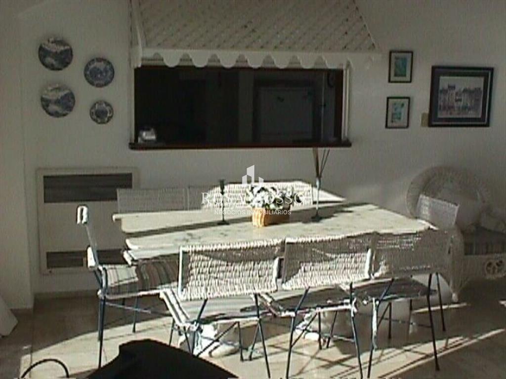 Apartamento en Peninsula, 3 dormitorios *