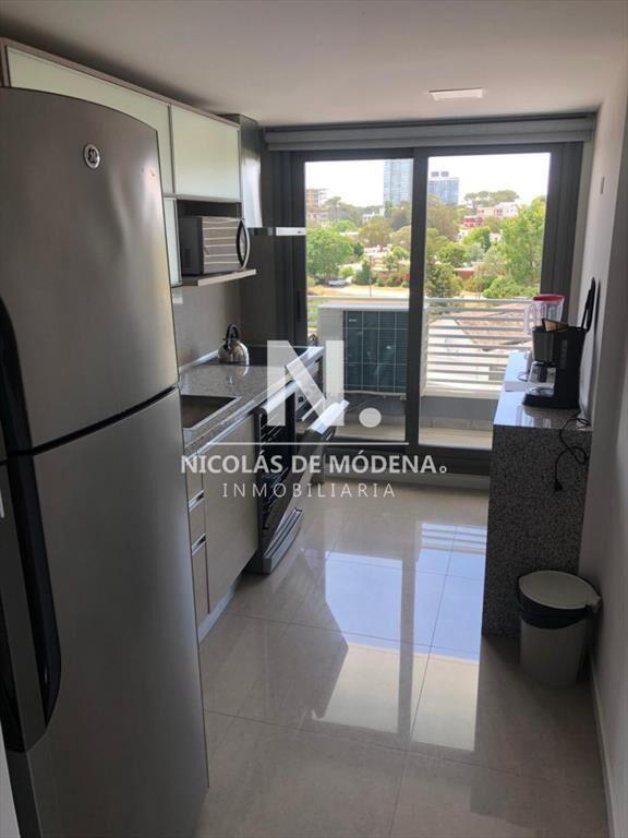 Espectacular apartamento en edificio con amenities de prime