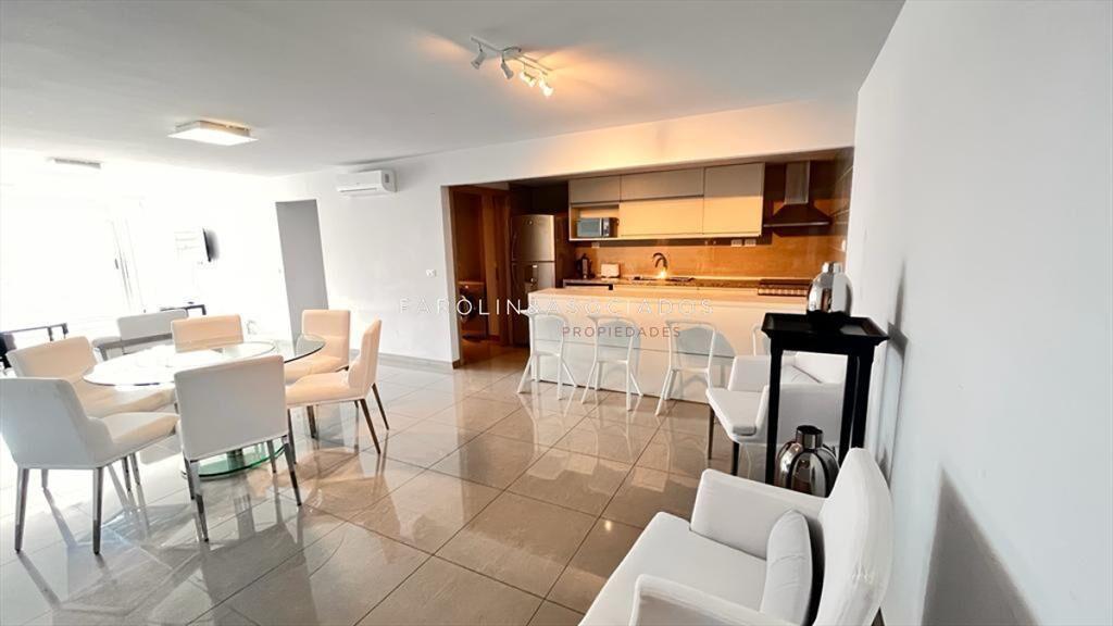 Apartamento en venta en Onix, Punta del Este.