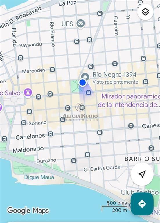 RIO NEGRO CASI 18 DE JULIO, EDIFICIO DE SOLO OFICINAS.  ...