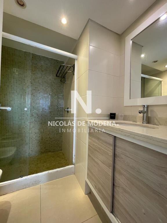 Apartamento con buena iluminacion en Roosevelt