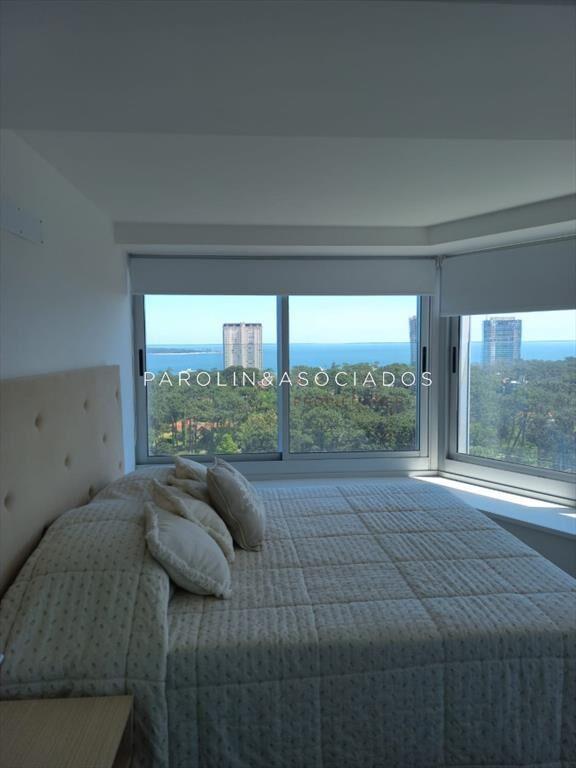 Hermoso apartamento en venta en Ocean Drive, del