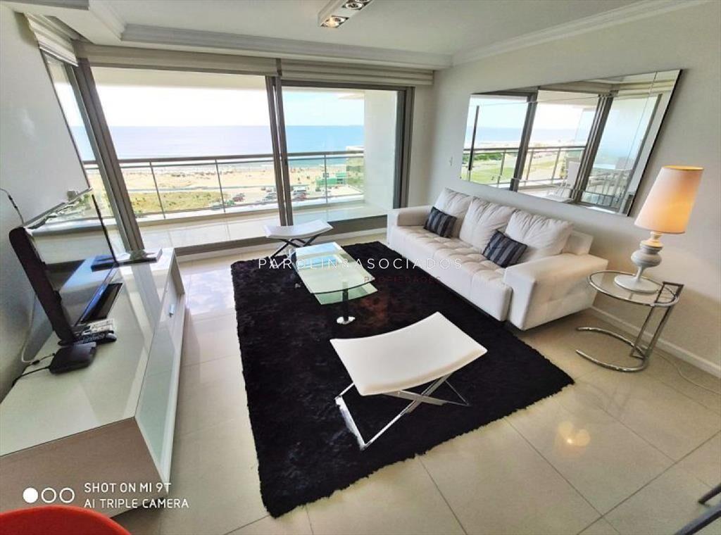Apartamento de 3 dormitorios en venta en Torre Imperiale, P