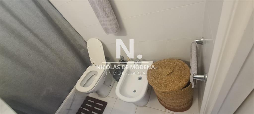 Amplia planta con vista al mar en venta en punta