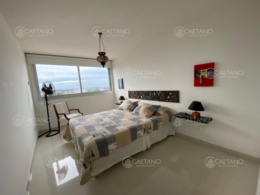 Hermoso apartamento en alquiler anual con vista y