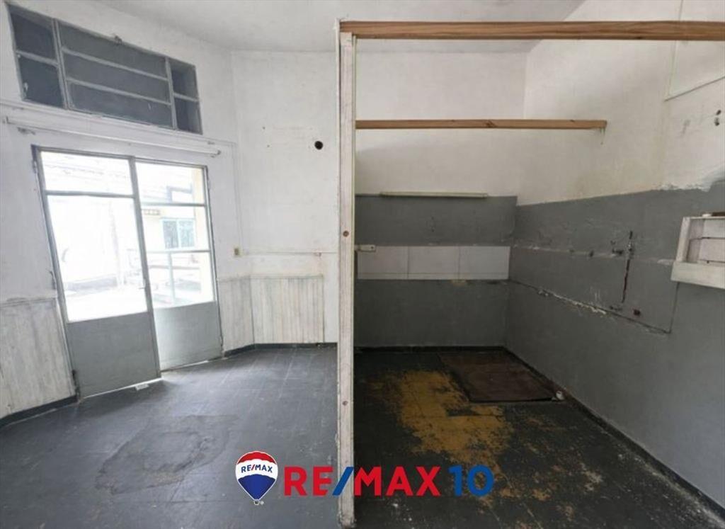LOCAL COMERCIAL CON EXCELENTE UBIACION