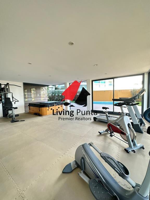 Venta departamento punta del este