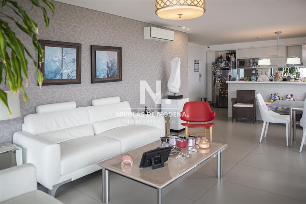 Vende apartamento equipado de 3 dormitorios al ,