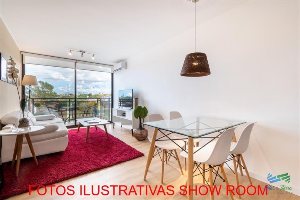 En venta apartamento, 1 dormitorio con cochera,