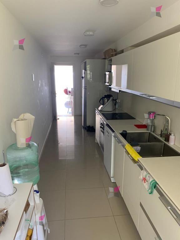 Apartamento en venta Playa Mansa 3 dormitorios