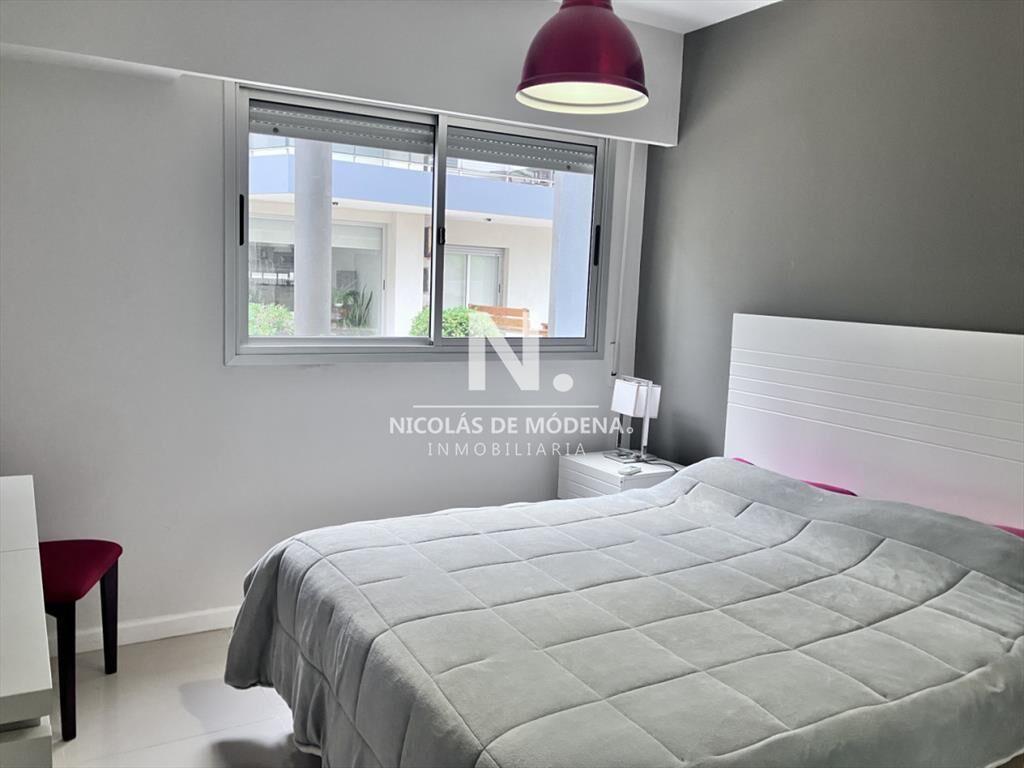 Apartamento en venta en Península de 1