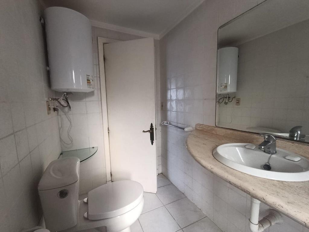 Apartamento -Loft, Puerto del Buceo, 76 m2, garage !!