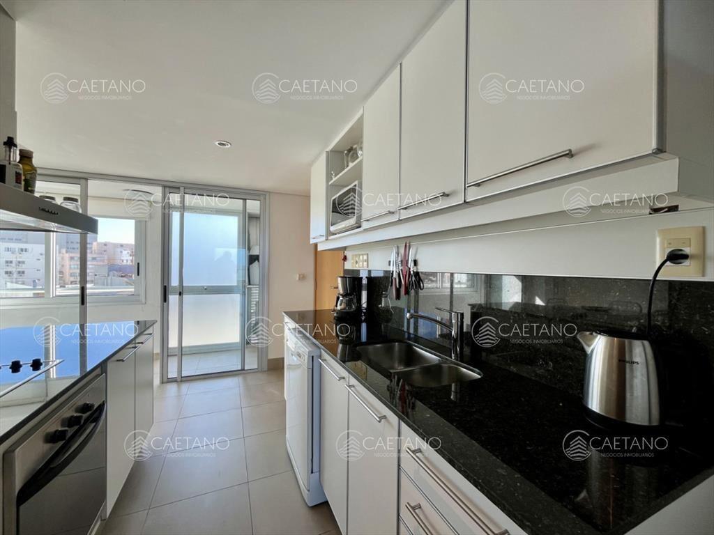 Venta apartamento 3 dormitorios. Península, del