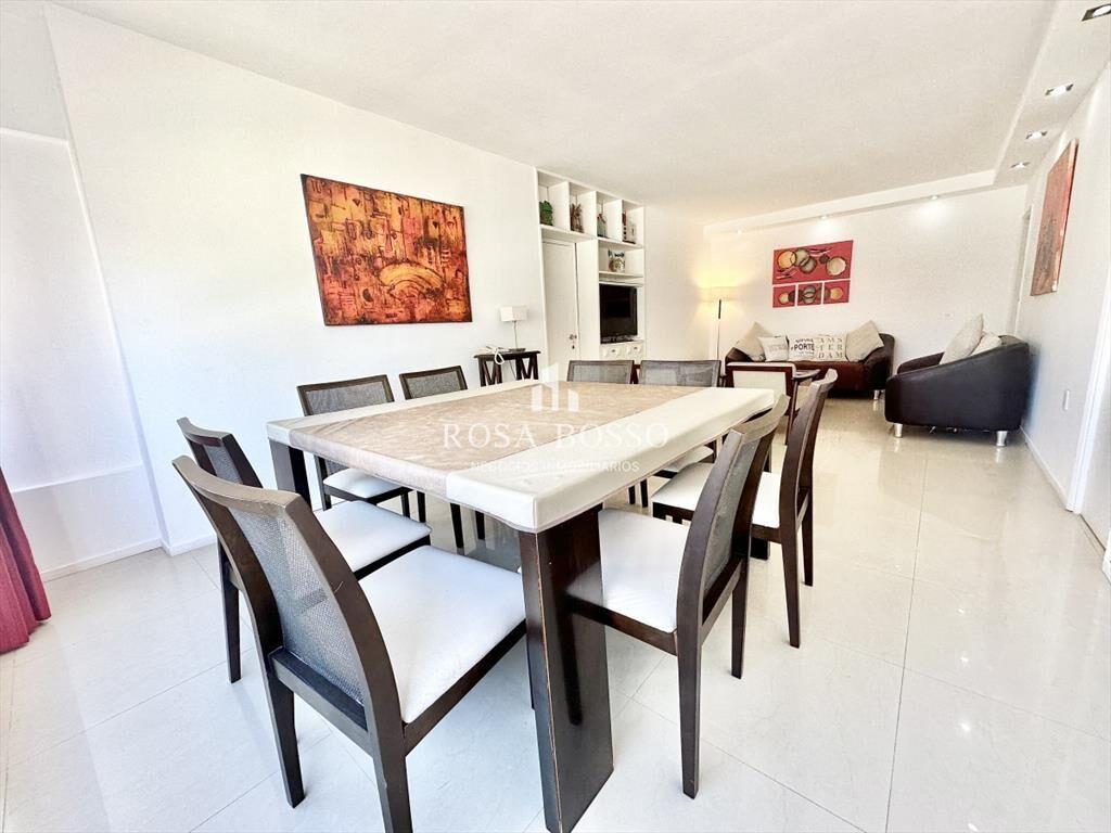 Apartamento, Venta, 2 dormitorios, Punta del