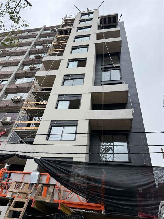 Venta apto dos dormitorios dos baños Parque Batlle