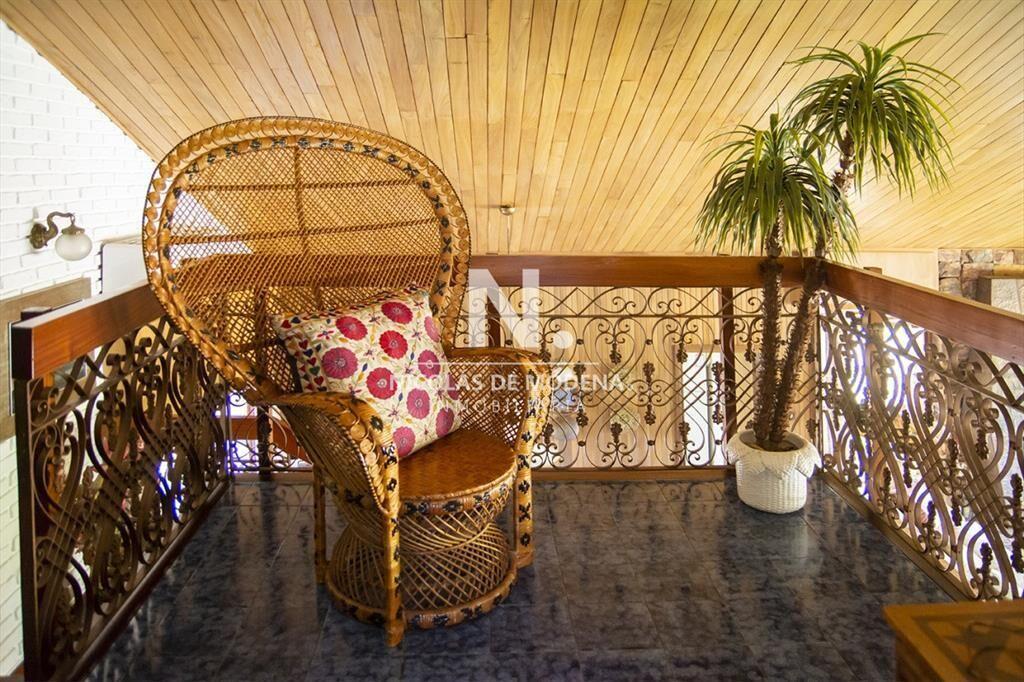 Hermosa casa en venta a pocos metros del mar.
