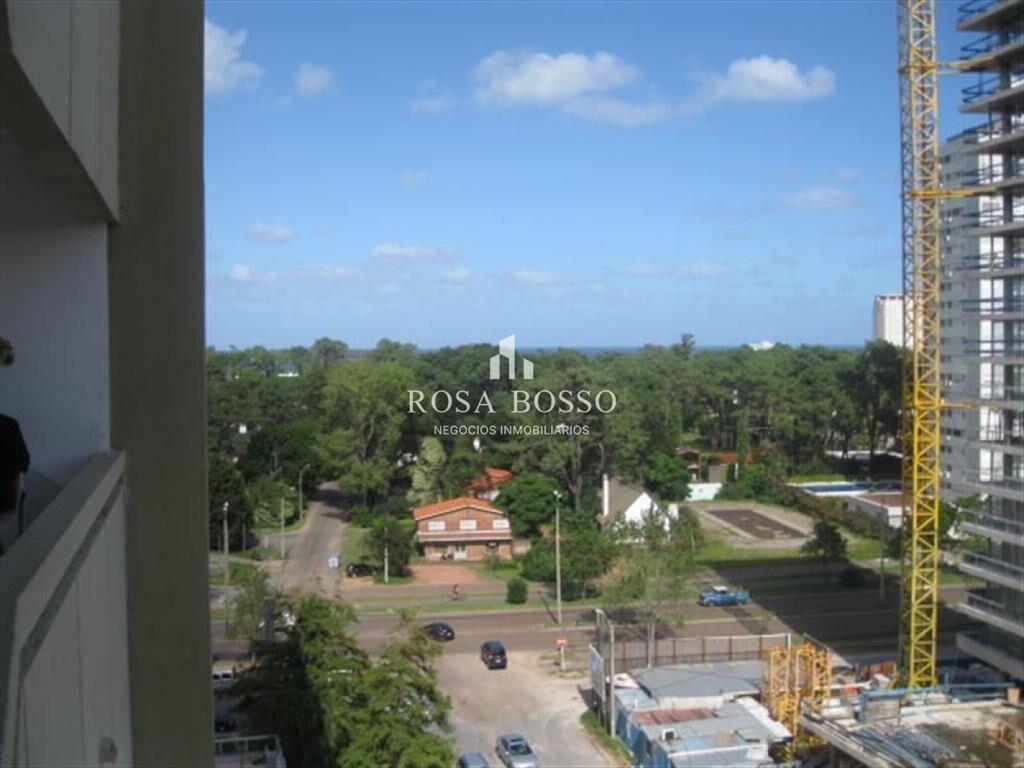 Apartamento en Roosevelt, 2 dormitorios *