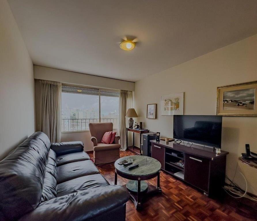 Venta de Apartamento de 3 dormitorios garaje bajos gastos P