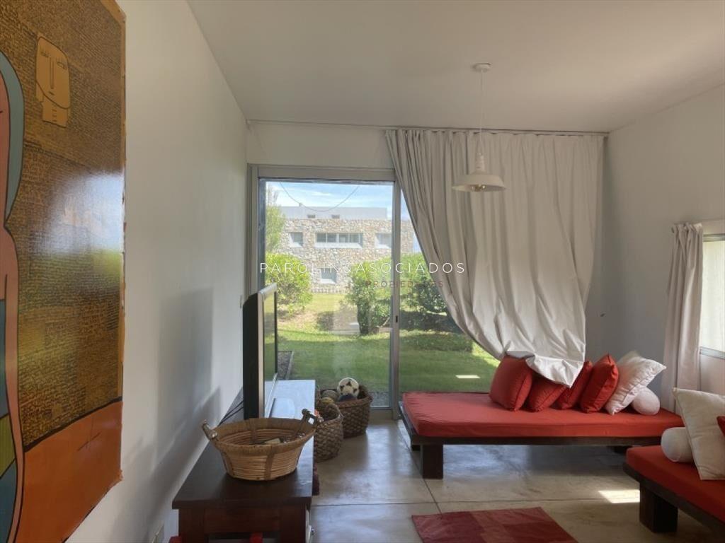 Casa en venta de 3 dormitorios en Manantiales,